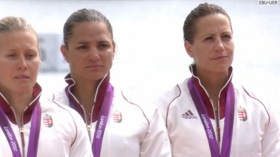 Krisztina Zur (right)