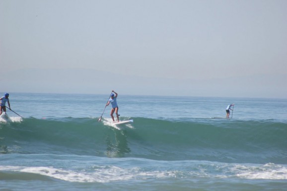 Surf Race To Victory 2012
