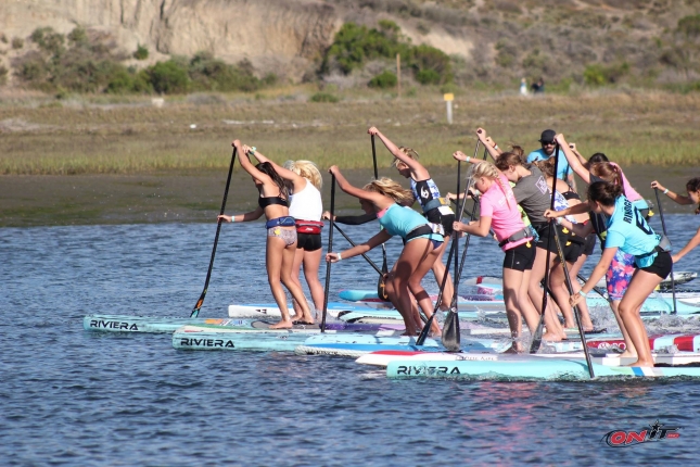 Start of the girls 12-14 race