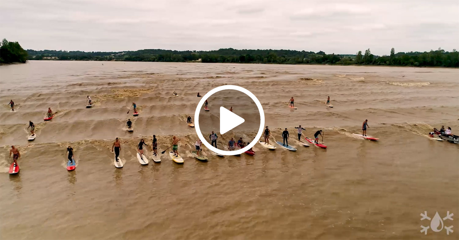 WATCH Return to 'Le Mascaret' (55 Surfers on the Same Wave... In a